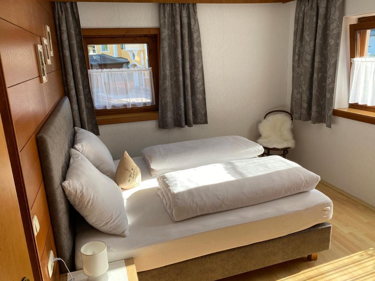 Pension Schwemberger Mayrhofen Exterior foto